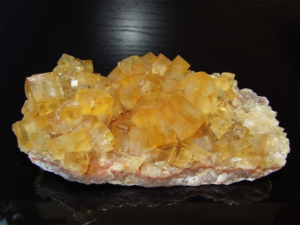 Fluorit mit sehr schönen Kristallen, Aouli, Haute Moulouya, Midelt, Khénifra, Meknès-Tafilalet, Marokko