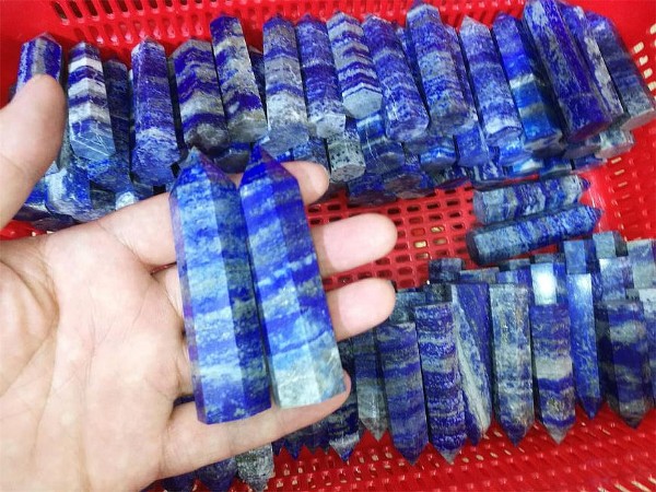 Lapis-Lazuli-Spitzen